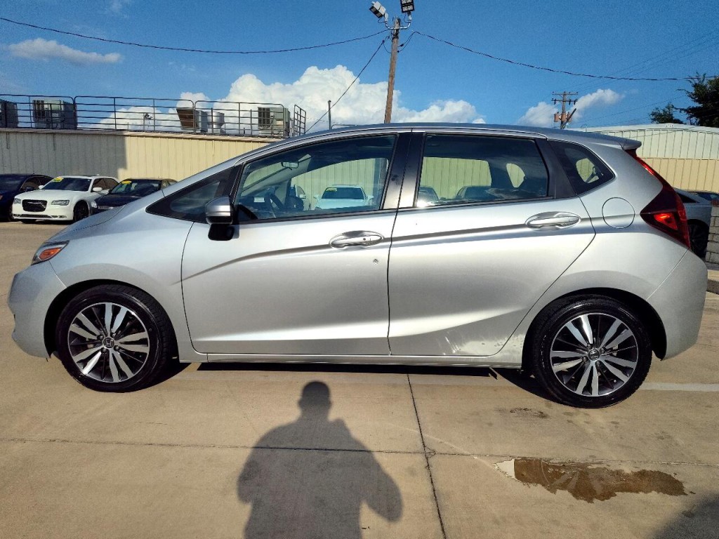 2016 Honda Fit Image 8