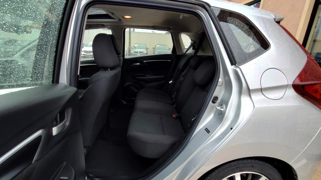 2016 Honda Fit Image 24
