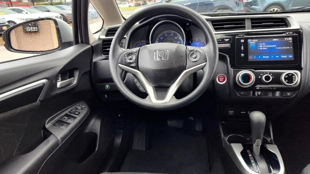 2016 Honda Fit Image 29