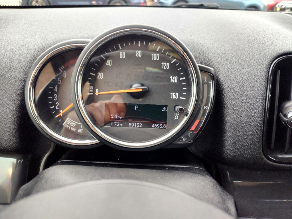 2018 MINI Countryman Image 18