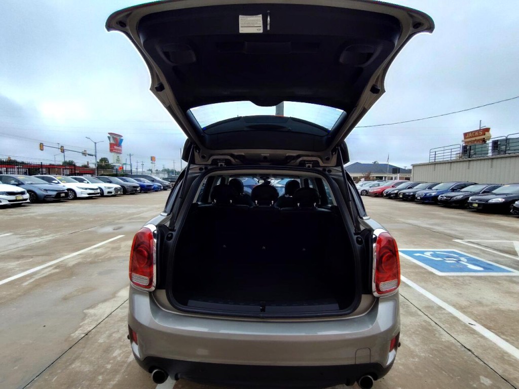 2018 MINI Countryman Image 42