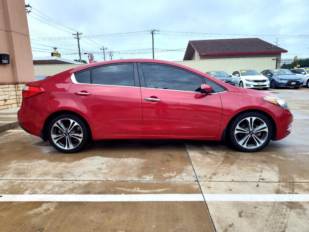 2015 Kia Forte Image 4
