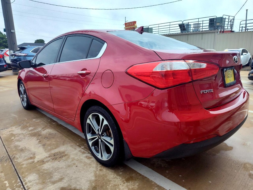 2015 Kia Forte Image 7