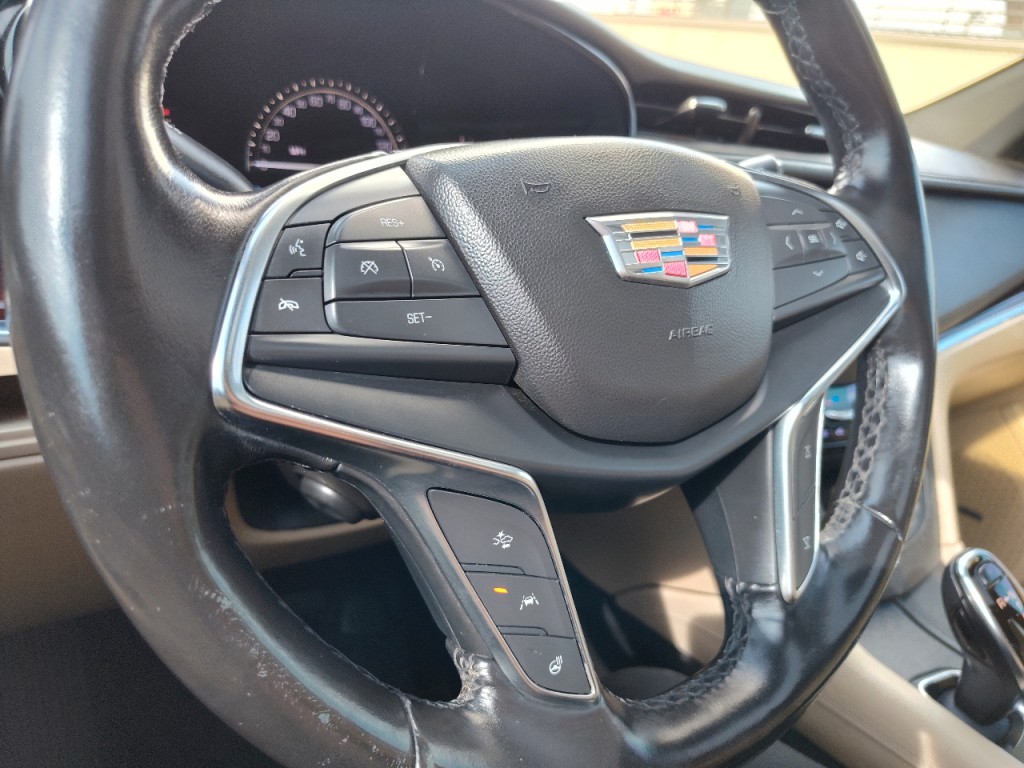2019 Cadillac XT5 Image 17