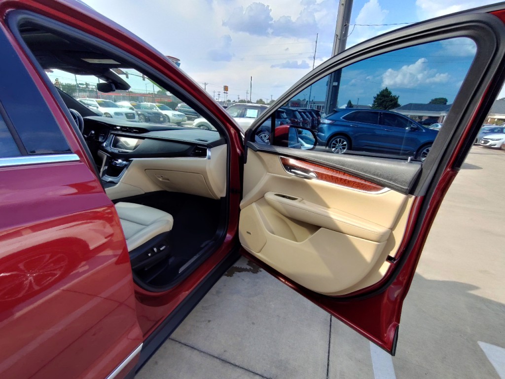 2019 Cadillac XT5 Image 48