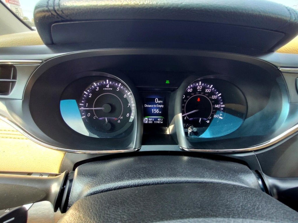 2016 Toyota Avalon Image 15