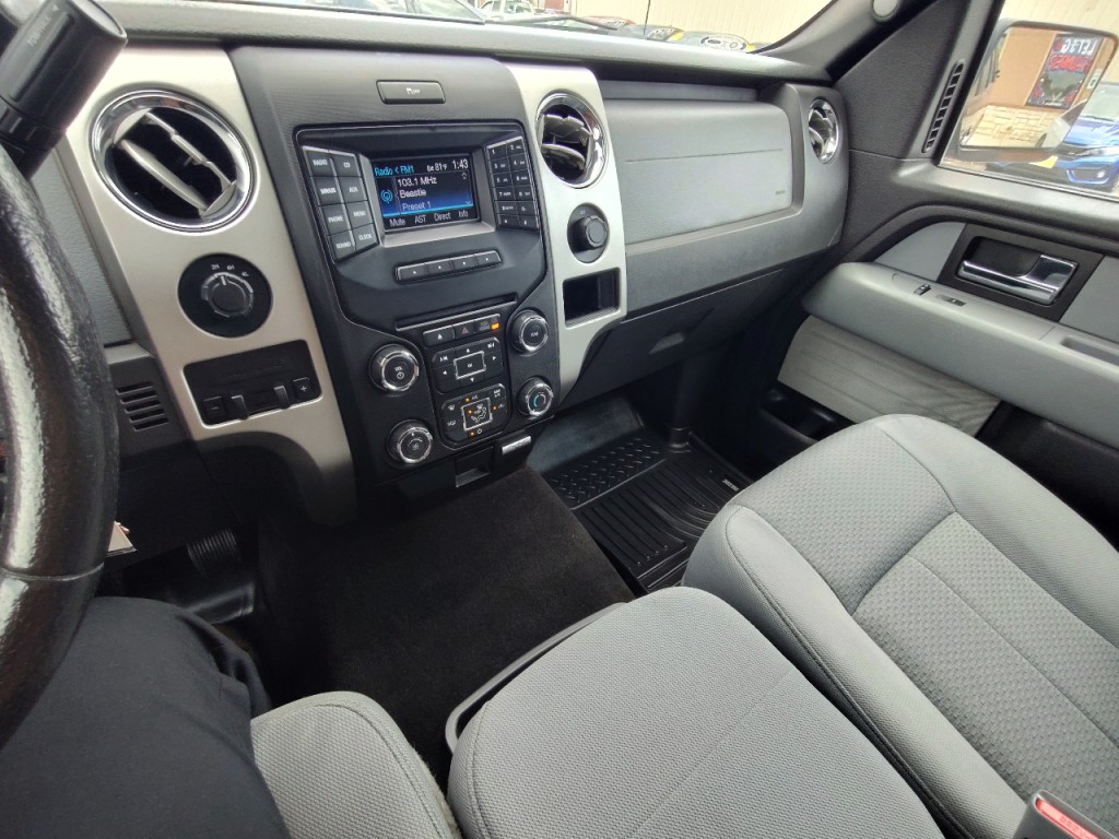 2013 Ford F-150 Image 23