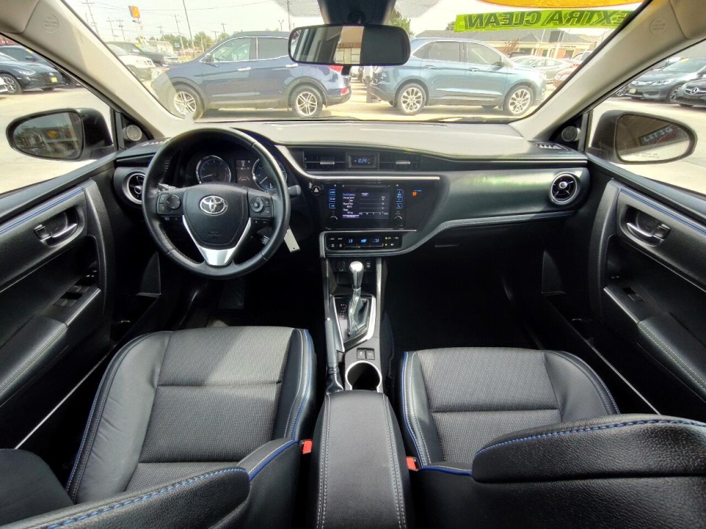 2019 Toyota Corolla Image 31