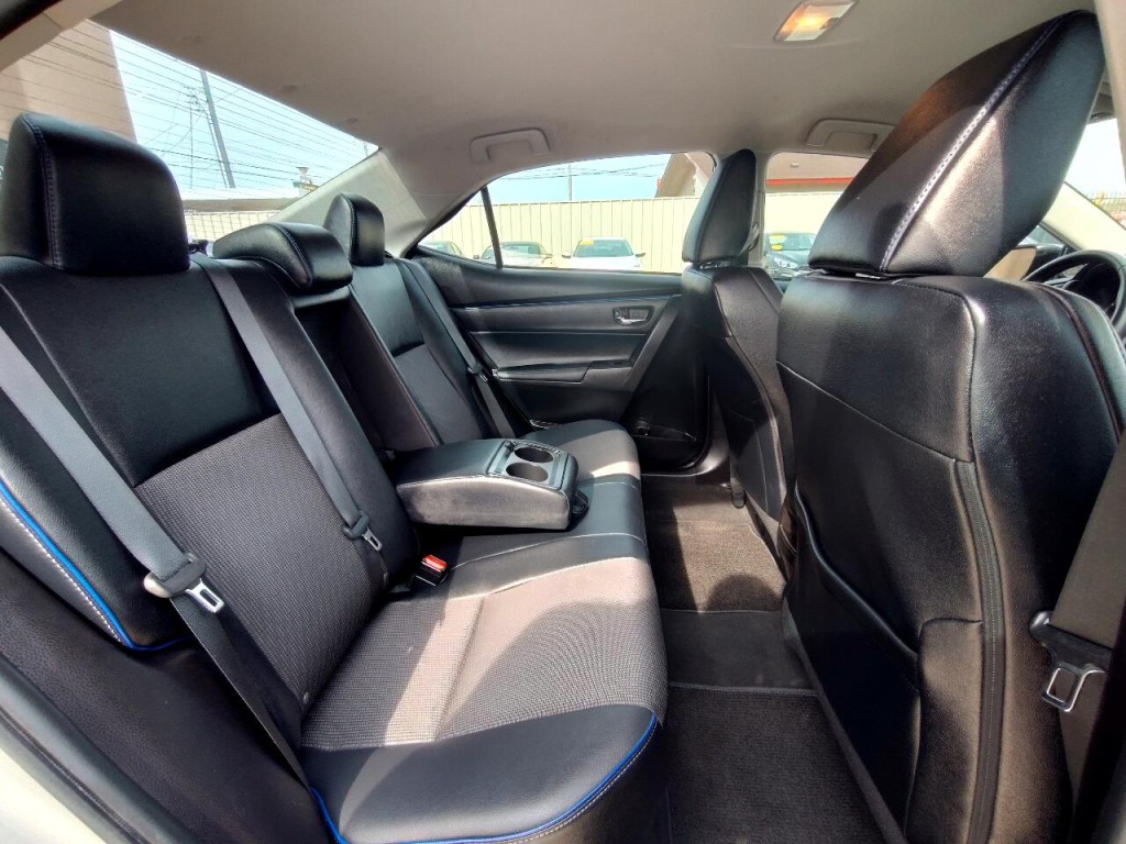 2019 Toyota Corolla Image 38