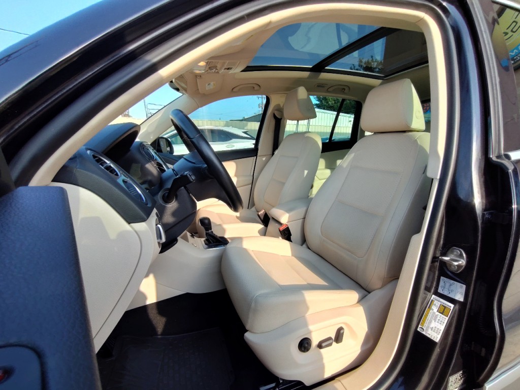 2016 Volkswagen Tiguan Image 16