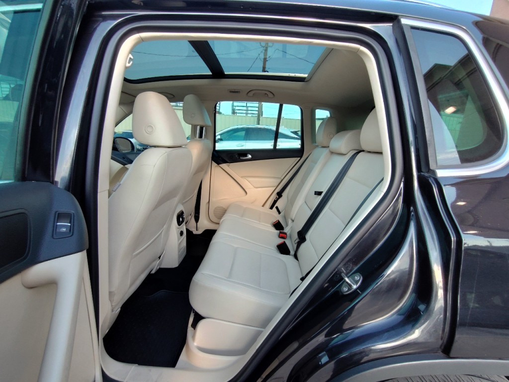 2016 Volkswagen Tiguan Image 28