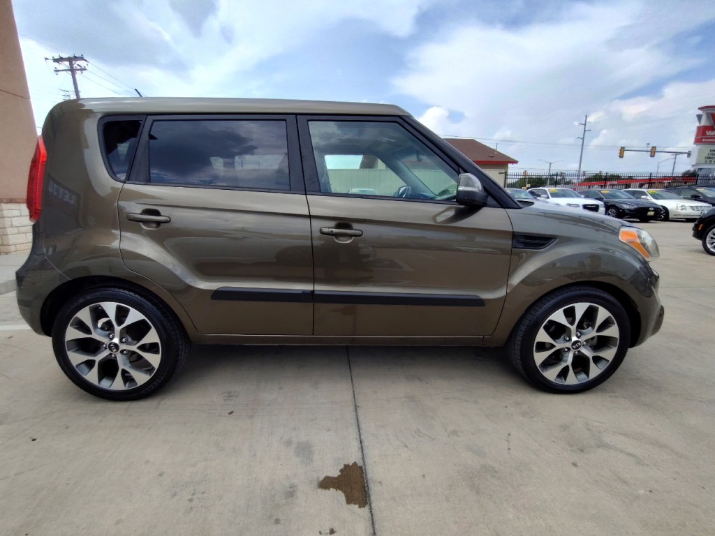 2012 Kia Soul Image 4