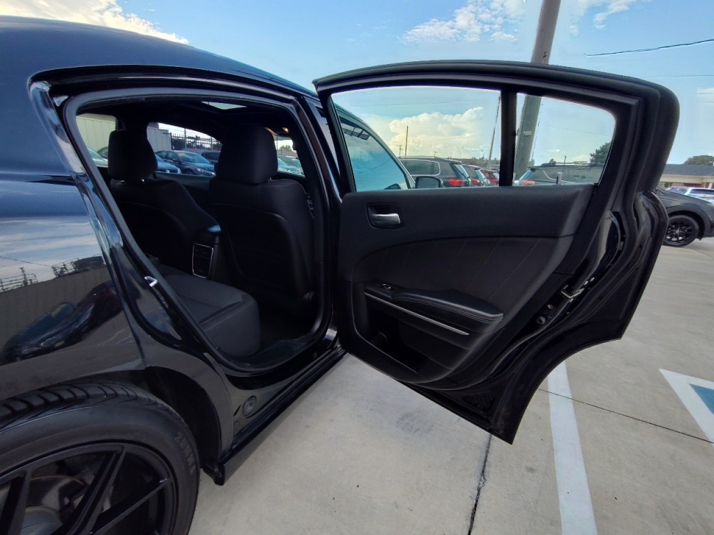 2019 Dodge Charger Image 34