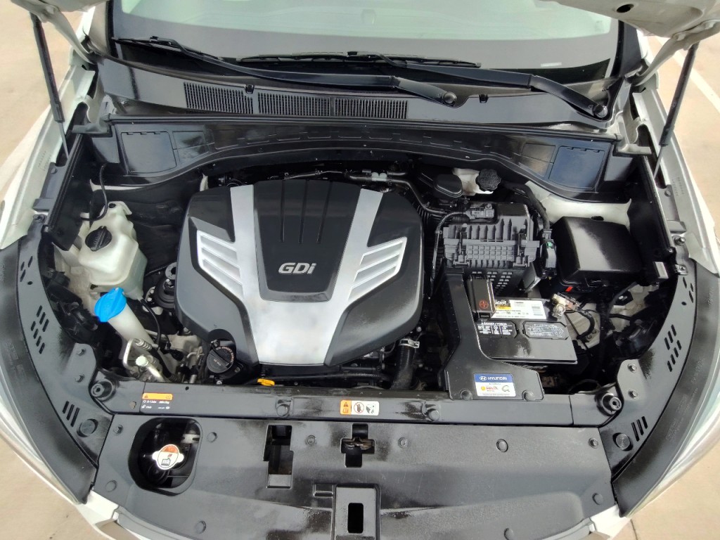 2017 Hyundai Santa Fe Image 44