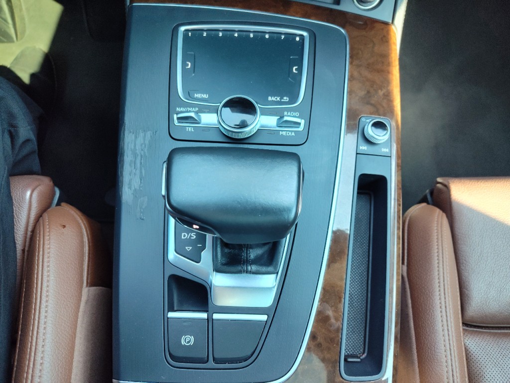 2018 Audi Q5 Image 24