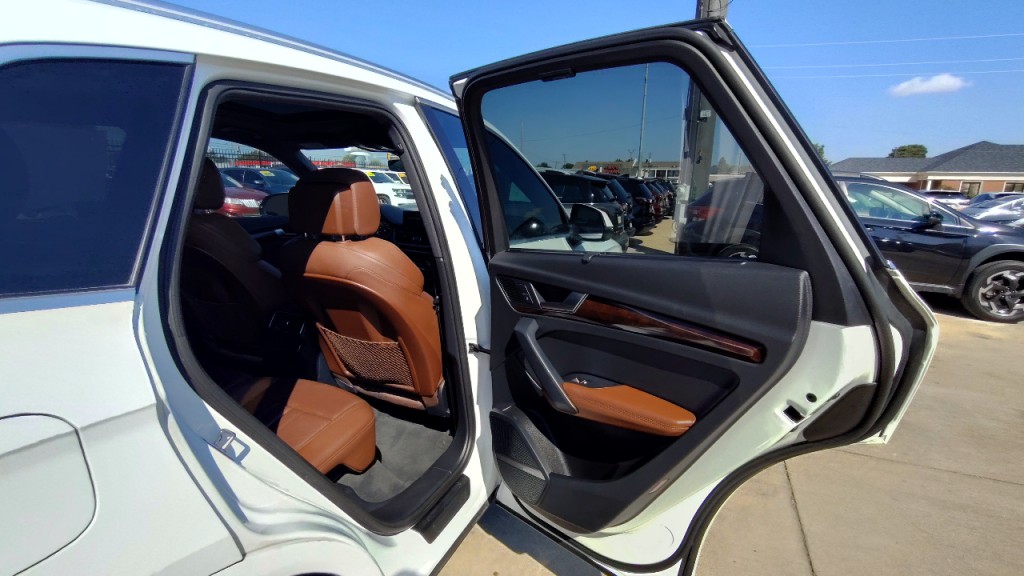 2018 Audi Q5 Image 35