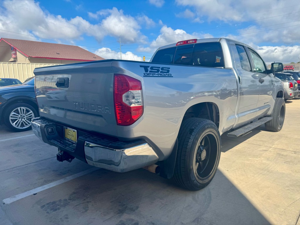 2019 Toyota Tundra Image 6