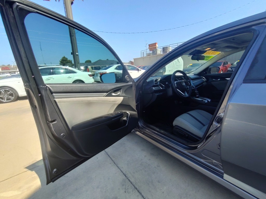 2020 Honda Civic Image 12