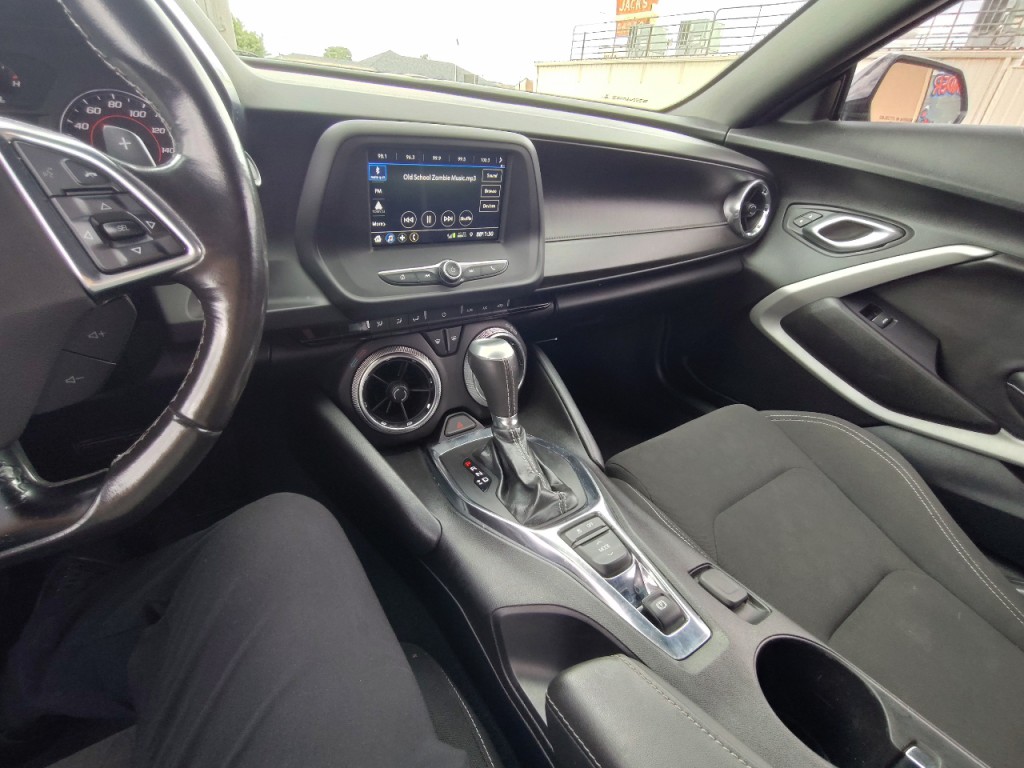 2019 Chevrolet Camaro Image 28