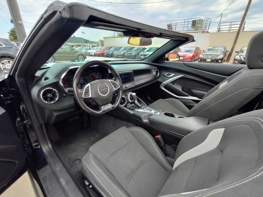 2019 Chevrolet Camaro Image 37