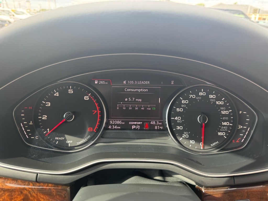 2018 Audi A4 Image 25