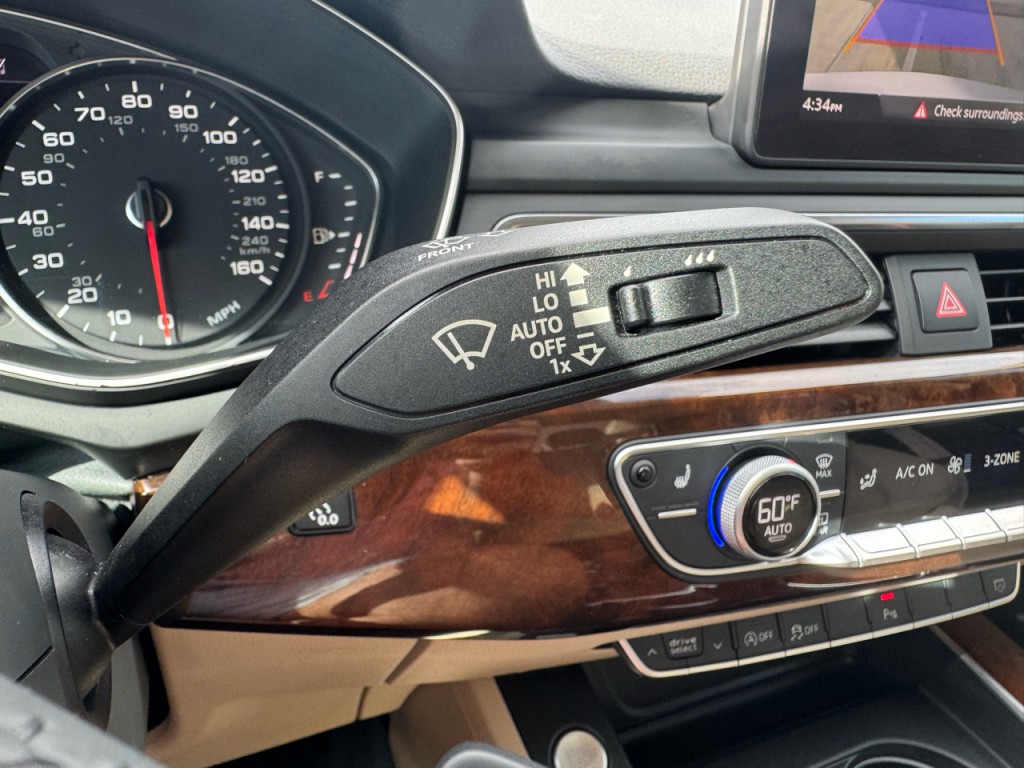 2018 Audi A4 Image 28