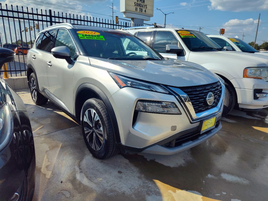 2021 Nissan Rogue SV