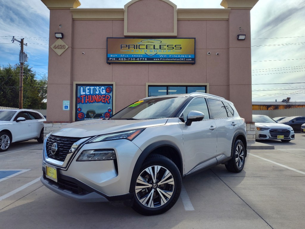 2021 Nissan Rogue Image 1