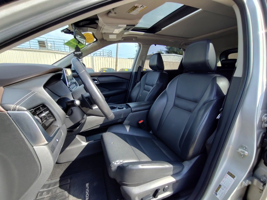 2021 Nissan Rogue Image 13