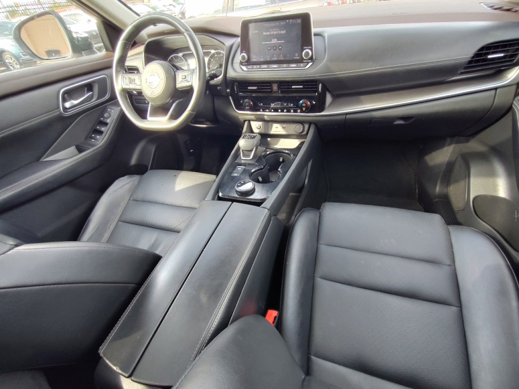 2021 Nissan Rogue Image 30