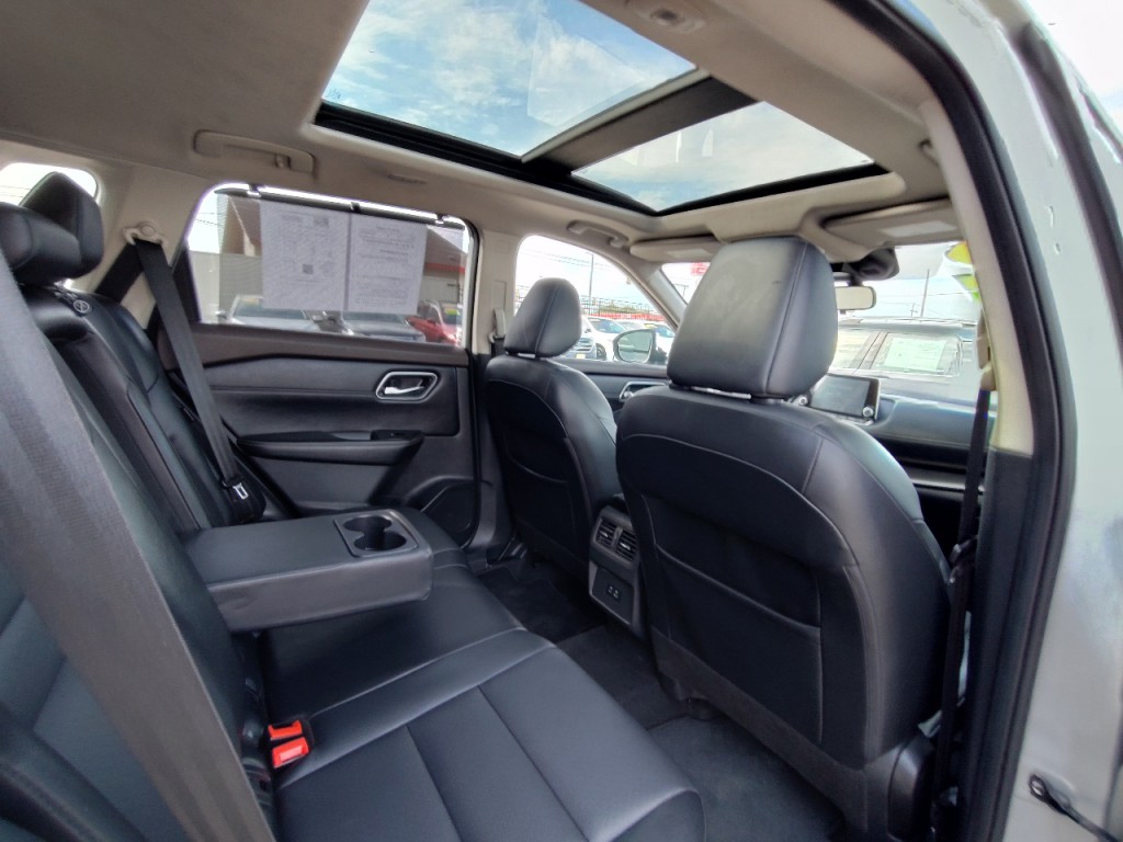 2021 Nissan Rogue Image 37