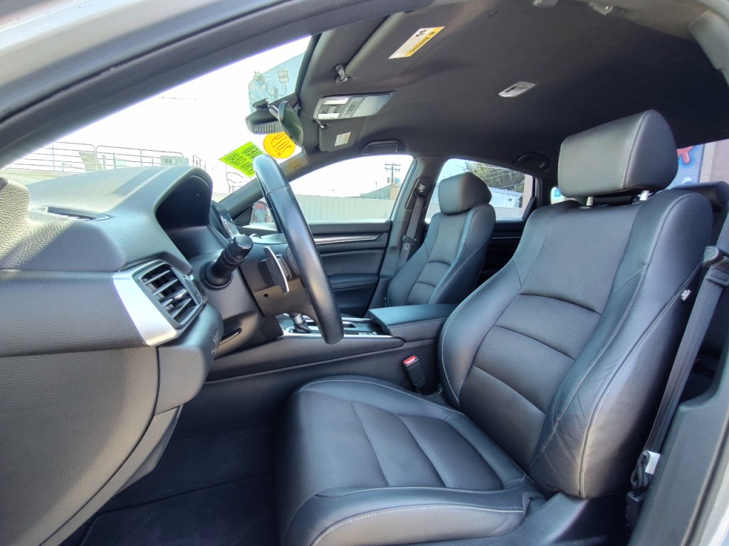 2019 Honda Accord Image 15
