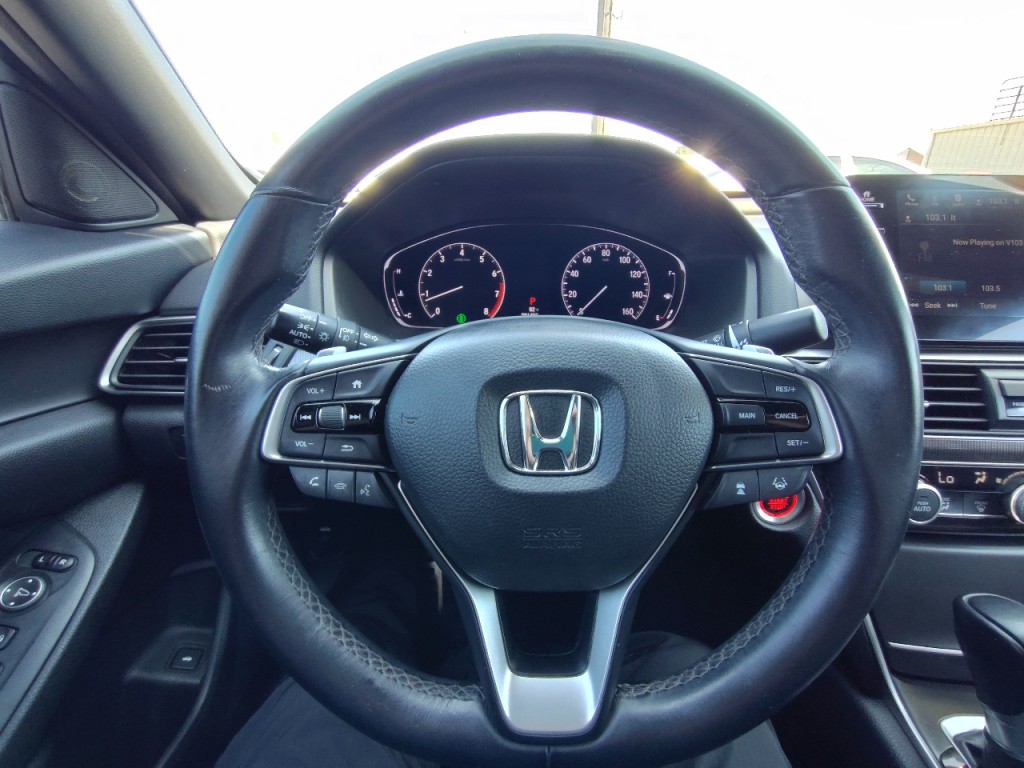 2019 Honda Accord Image 16