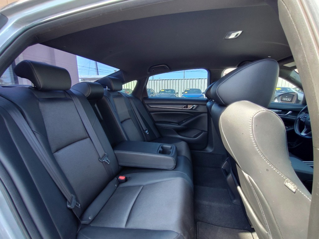 2019 Honda Accord Image 42
