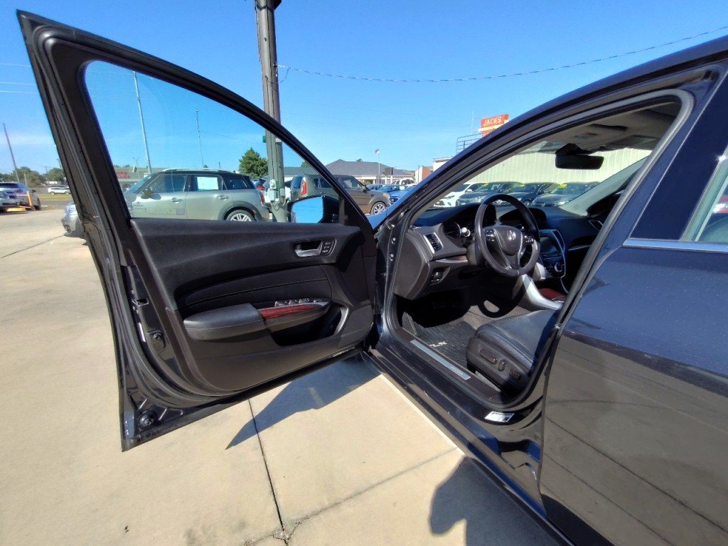 2016 Acura TL Image 11
