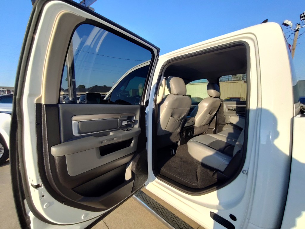 2016 RAM 1500 Image 26