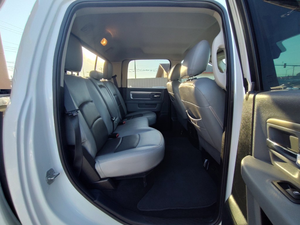 2016 RAM 1500 Image 31