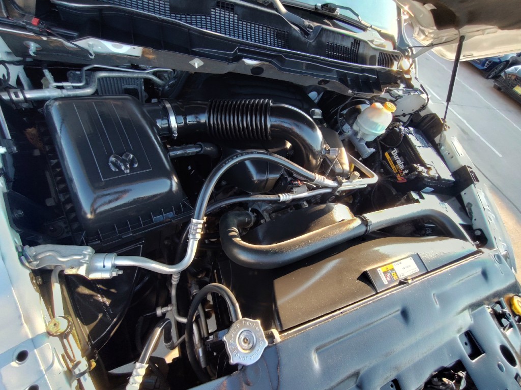 2016 RAM 1500 Image 43