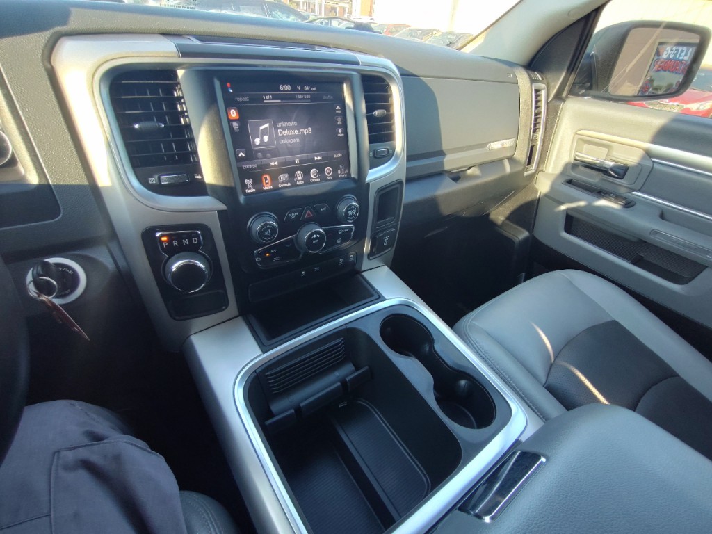 2016 RAM 1500 Image 16