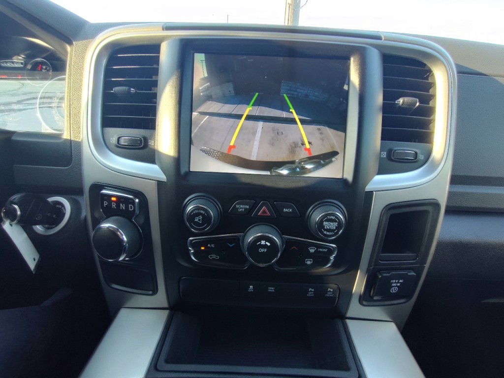 2016 RAM 1500 Image 17