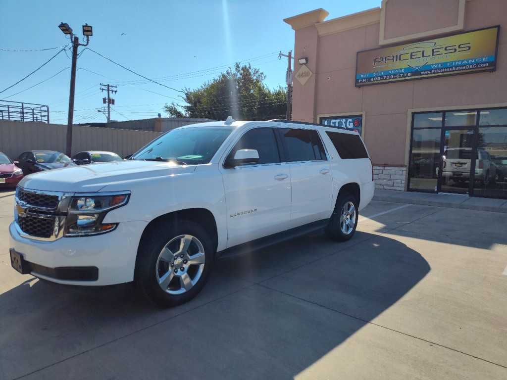 2016 Chevrolet Suburban Image 9