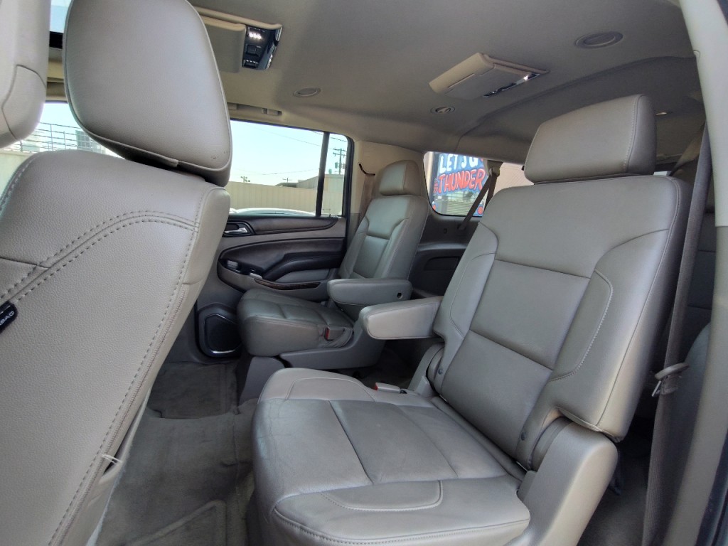 2016 Chevrolet Suburban Image 34