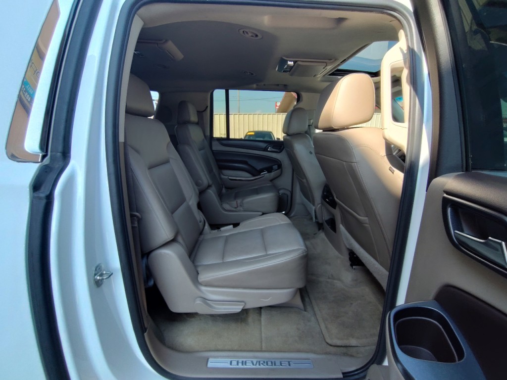 2016 Chevrolet Suburban Image 46