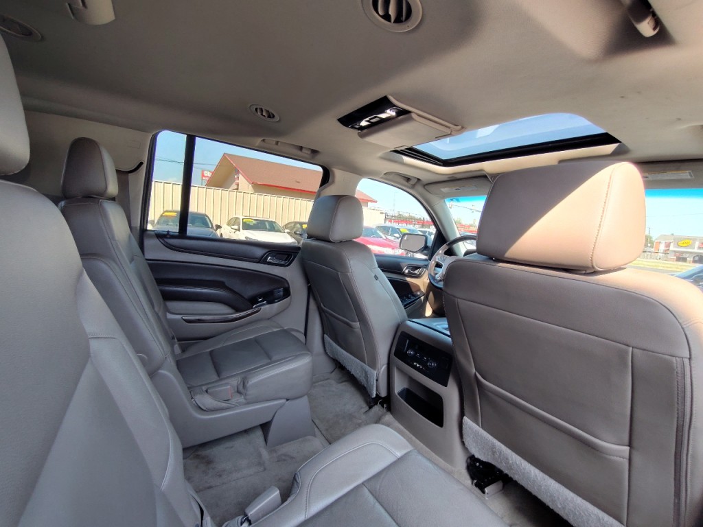 2016 Chevrolet Suburban Image 47