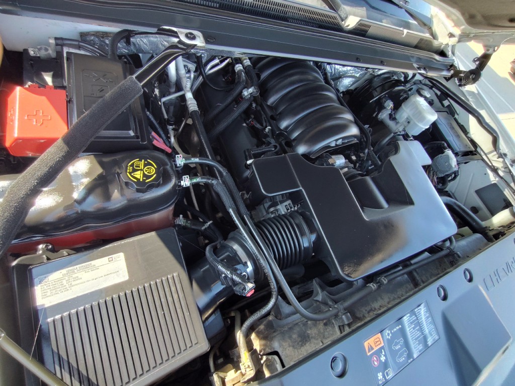 2016 Chevrolet Suburban Image 58