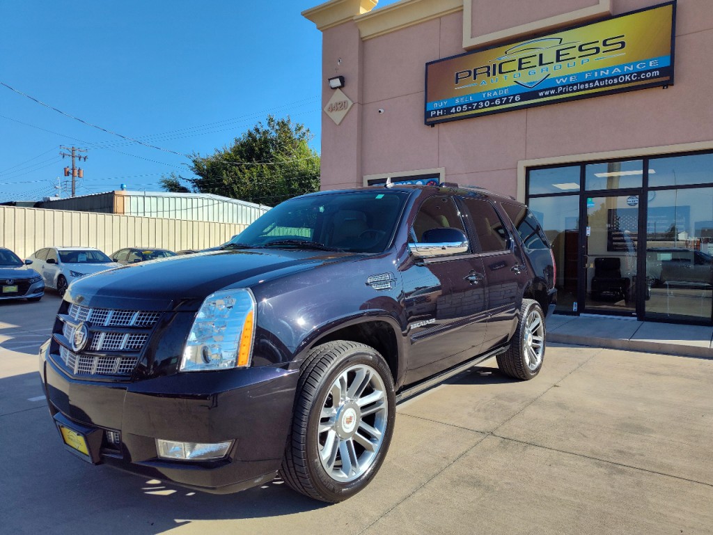 2014 Cadillac Escalade Image 8