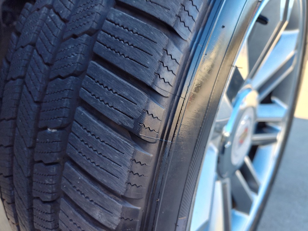 2014 Cadillac Escalade Image 44