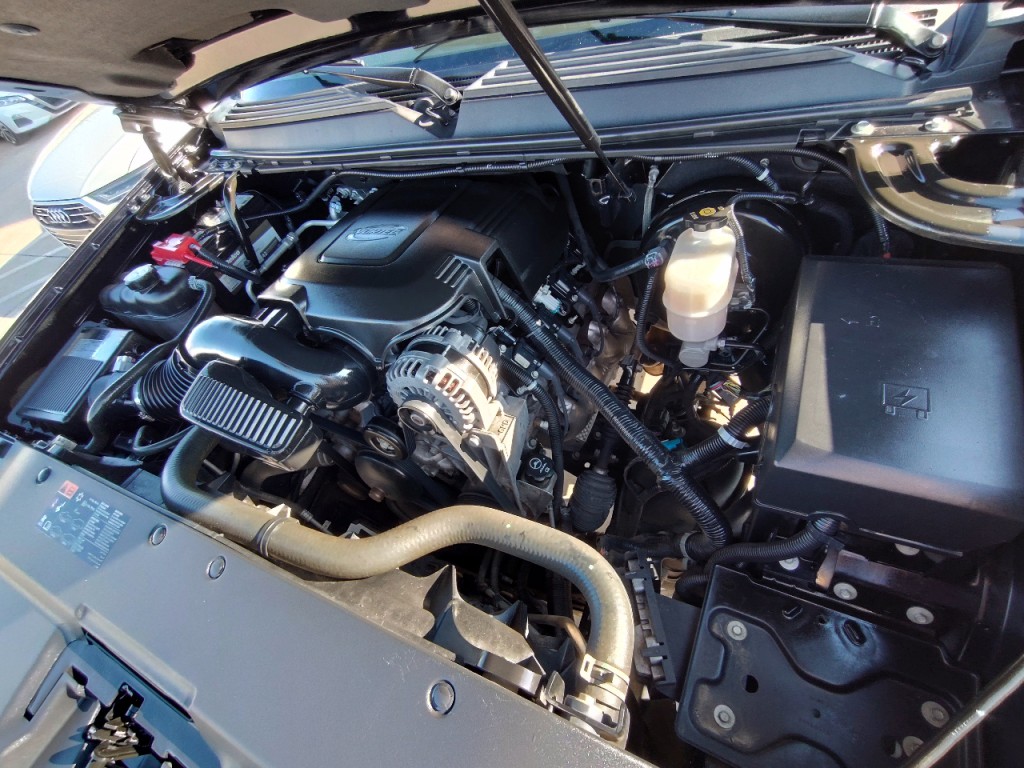 2014 Cadillac Escalade Image 46