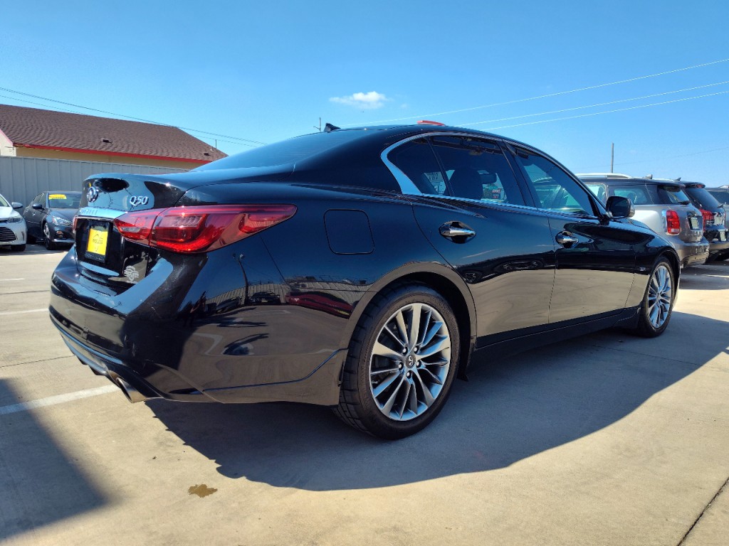2018 INFINITI Q50 Image 5