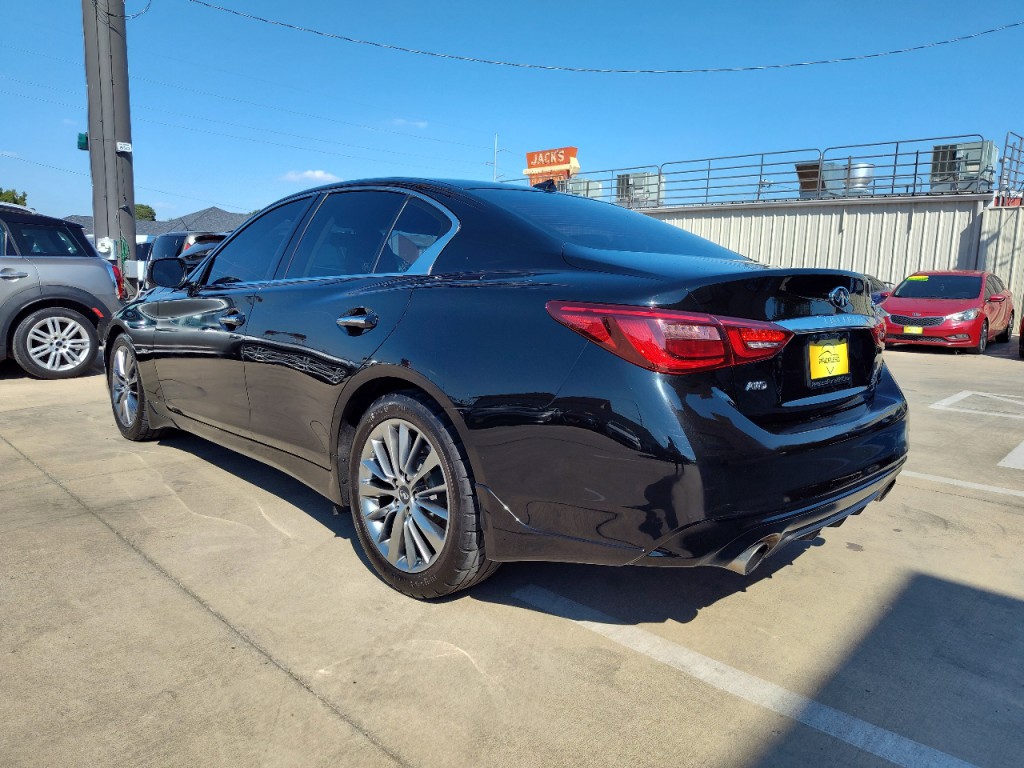 2018 INFINITI Q50 Image 7